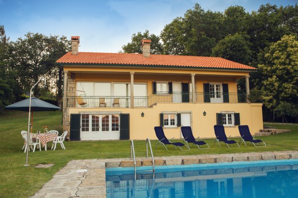 Moradia Paredes de Coura – Com A.L.